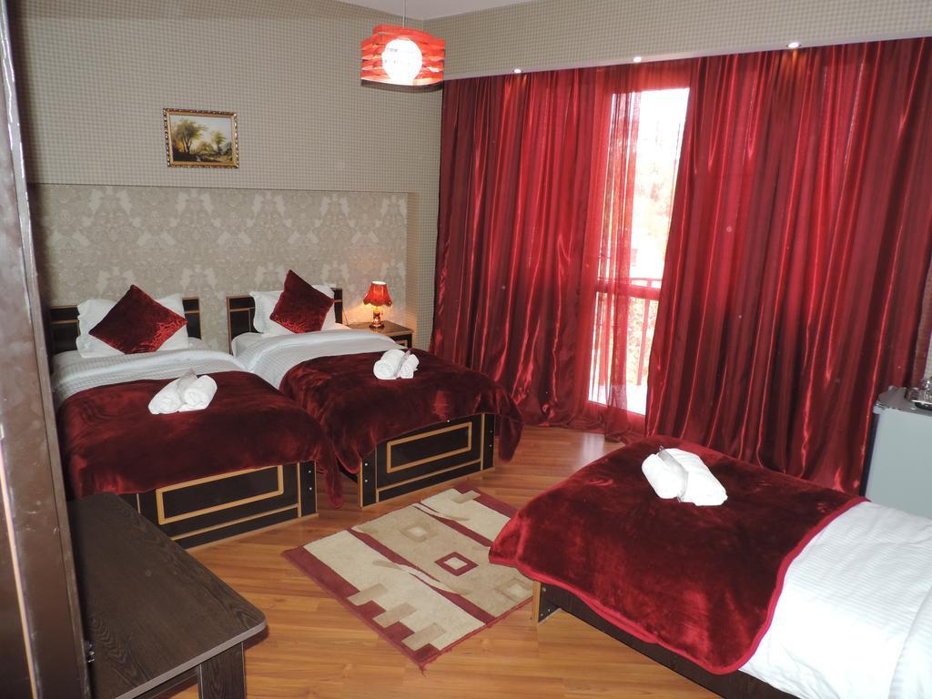 טביליסי Begi Hotel מראה חיצוני תמונה