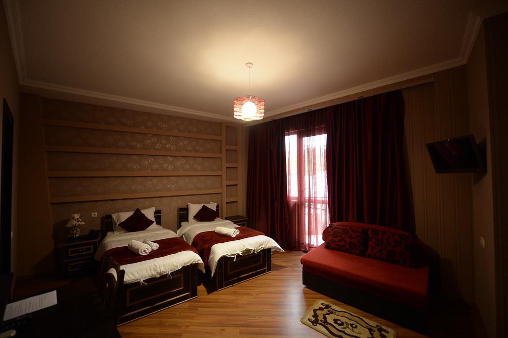טביליסי Begi Hotel מראה חיצוני תמונה