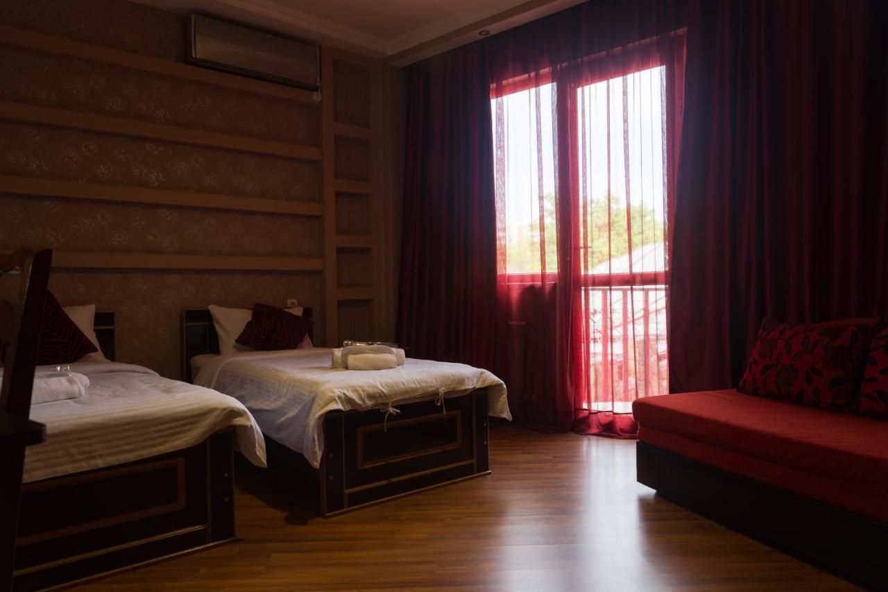 טביליסי Begi Hotel מראה חיצוני תמונה